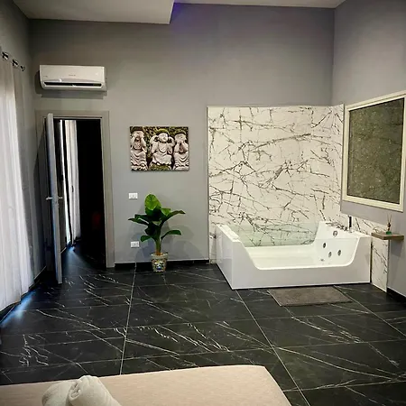 Moleoluxuryapartments *